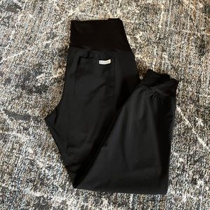 Med couture maternity scrub pants.